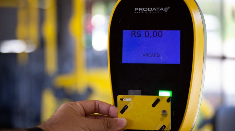 Foto Cris Oliveira