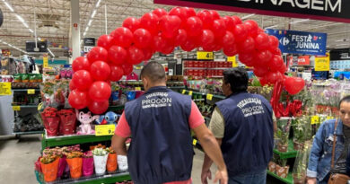 Procon Campos orienta consumidores para compras seguras no Dia das Mães