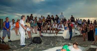 Projeto “O Canto do Forte” retorna ao Forte São Mateus com música, arte e pôr do sol em Cabo Frio