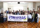 Petrópolis reúne gestores de 12 municípios em fórum sobre trabalho e desenvolvimento econômico