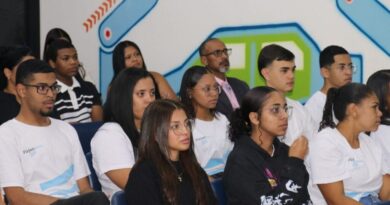 Jovens de Quatis formam primeira turma do Brasil em curso de Motores Eletrificados