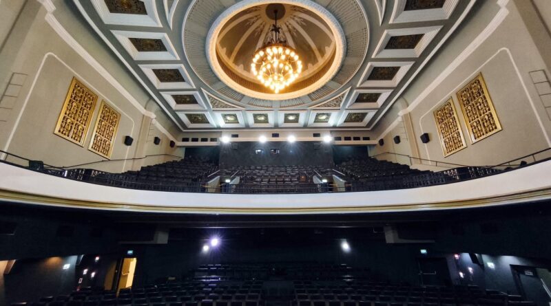 Cine Odeon retoma atividades comerciais e integra programa de revitalização de cinemas no Rio